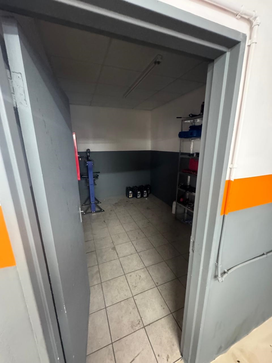 Commercial Property for Sale in Komani Park Eastern Cape